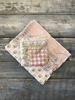 #10 Table Cloth & Napkin Set