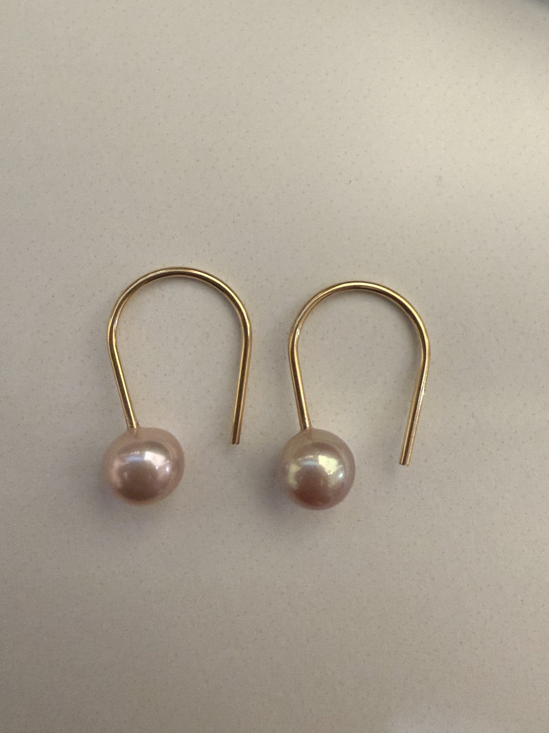 Horseshoe Pearls