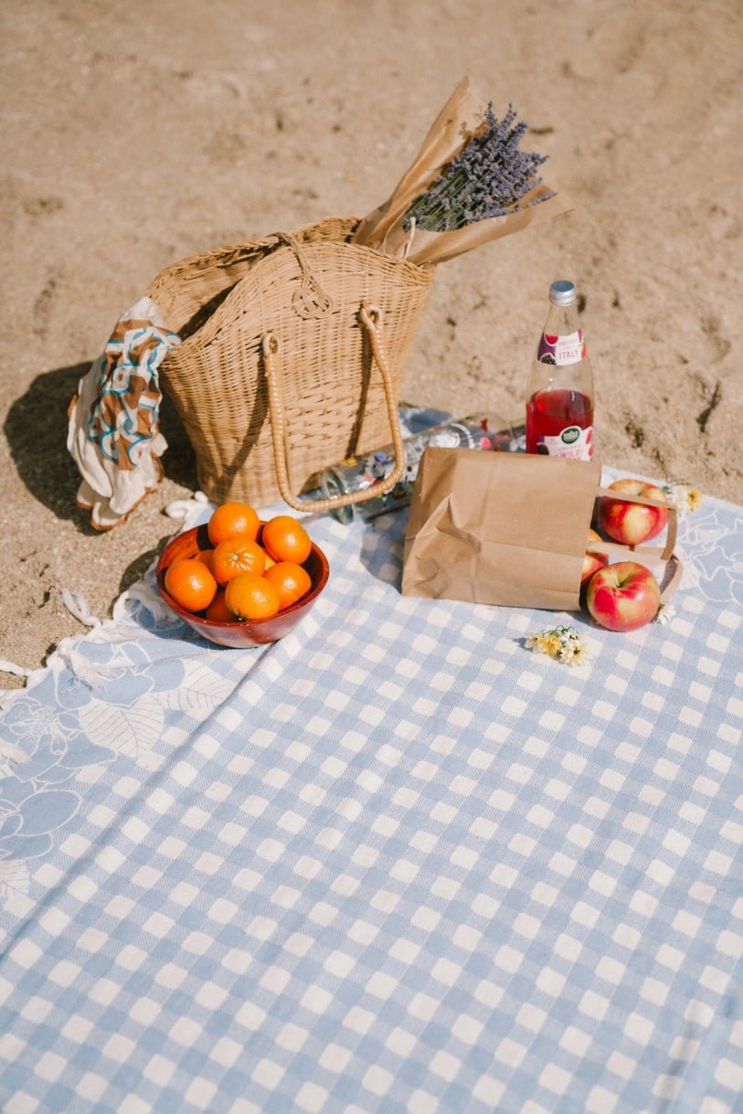 Magnolia Picnic